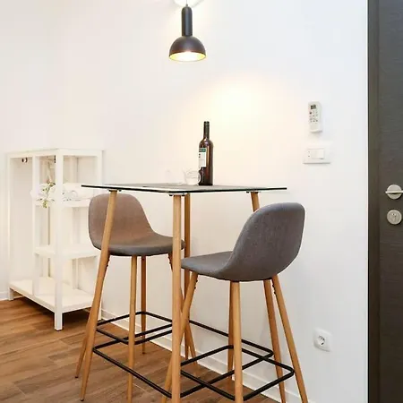 Monfrina 2, Stylish Old Town Near Spalato