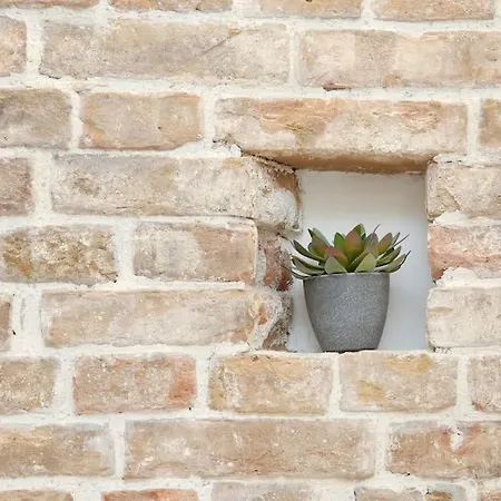 Monfrina 2, Stylish Old Town Near Appartamento Spalato