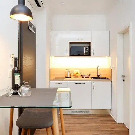 Monfrina 2, Stylish Old Town Near Apartman
