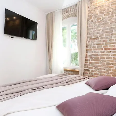 Monfrina 2, Stylish Old Town Near Split